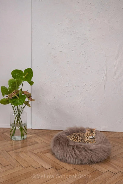 Round Natural Sheepskin Pet Bed - Greige-0