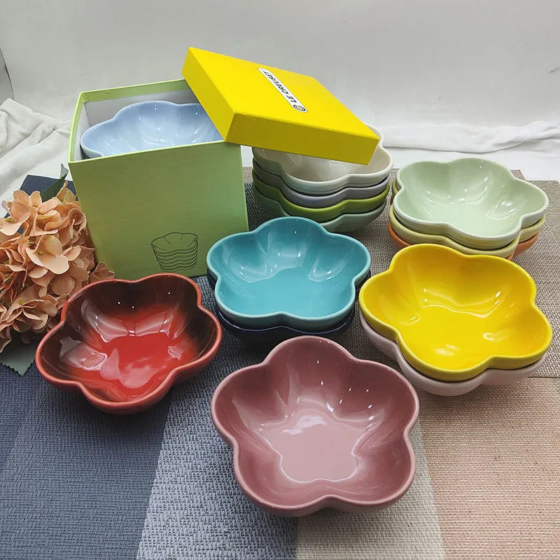 Podniesiona ceramiczna miska dla kota