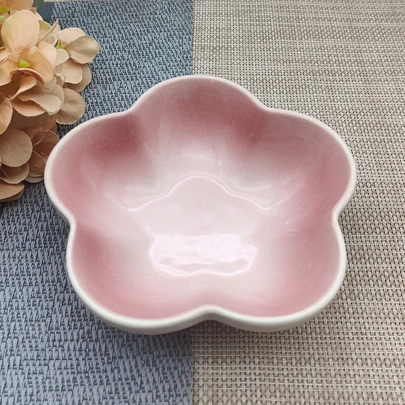 Podniesiona ceramiczna miska dla kota